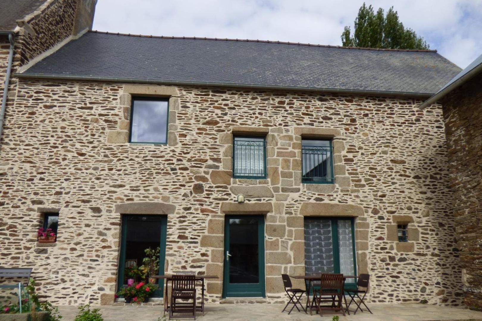 La Pahorie Saint-Méloir-des-Ondes Exterior foto